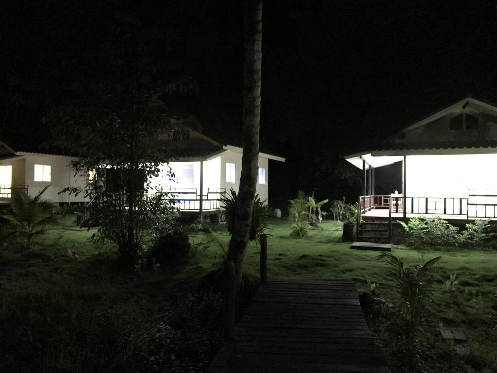 فندق Baan Phuean Koh Kood Ko Kut المظهر الخارجي الصورة
